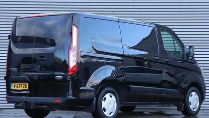 Occasion Ford Transit Custom Trend 105 PK (77 kW) 2019 Zwart Van
