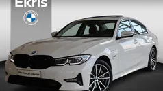 Gebruikt 2022 BMW 330e Executive Sedan | € 36.400 (Super prijs)