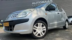 Grijs Gebruikt 2013 Nissan Pixo Acenta Hatchback | € 2.240 (Goede deal)