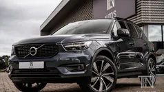 Blauw, metallic lak Gebruikt 2021 Volvo XC40 R-Design SUV | € 35.510 (Eerlijke prijs)