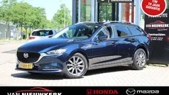 Deep chrysthal blue (blauw mica) Gebruikt 2022 Mazda 6 Stationwagen | € 27.400 (Eerlijke prijs)