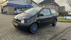 Zwart Gebruikt 2006 Renault Twingo Hatchback | € 950 (Eerlijke prijs)