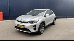 Grijs Gebruikt 2018 Kia Stonic SUV | € 15.450 (Eerlijke prijs)