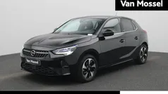 Zwart Gebruikt 2023 Opel Corsa-e Elegance Hatchback | € 19.900 (Eerlijke prijs)