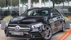 Zwart Gebruikt 2020 Mercedes A180 AMG line Sedan | € 23.900 (Goede deal)