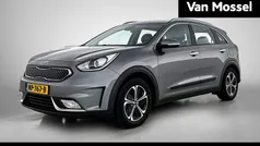 Gebruikt 2017 Kia Niro First Edition SUV | € 15.900 (Eerlijke prijs)