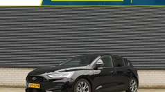 Gebruikt 2023 Ford Focus ST-Line Hatchback | € 22.935 (Eerlijke prijs)