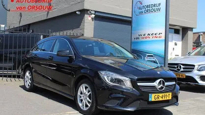 Occasion Mercedes CLA200 Shooting Brake Edition 136 PK (100 kW) 2015 Zwart, metallic lak Stationwagen