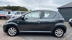 Grijs Gebruikt 2010 Toyota Aygo Comfort Hatchback | € 2.950 (Eerlijke prijs)