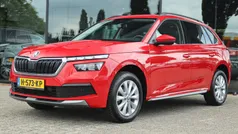 Rood, metallic lak Gebruikt 2020 Skoda Kamiq Business Line SUV | € 15.750 (Eerlijke prijs)