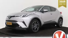 Grijs Gebruikt 2018 Toyota C-HR Executive SUV | € 18.899 (Eerlijke prijs)