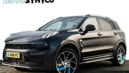 Zwart Gebruikt 2024 Lynk & Co 01 SUV | € 28.900 (Eerlijke prijs)