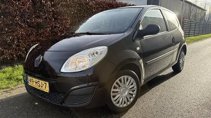 Occasion 2009 Renault Twingo Authentique Hatchback | € 1.675 (Eerlijke prijs)