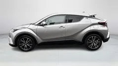 Gebruikt 2017 Toyota C-HR Executive SUV | € 18.900 (Eerlijke prijs)