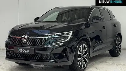 Gebruikt 2023 Renault Austral Iconic SUV | € 32.945 (Eerlijke prijs)