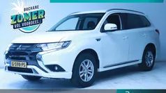 Wit Gebruikt 2019 Mitsubishi Outlander P-HEV SUV | € 21.745 (Eerlijke prijs)
