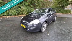 Zwart Gebruikt 2011 Fiat Punto Evo Dynamic Hatchback | € 2.499 (Eerlijke prijs)
