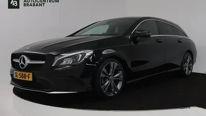 Occasion Mercedes CLA180 Shooting Brake Business 122 PK (89 kW) 2018 Zwart Stationwagen