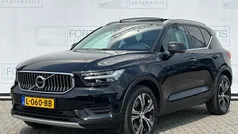 Zwart Gebruikt 2021 Volvo XC40 Inscription SUV | € 33.900 (Eerlijke prijs)