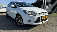 Wit Gebruikt 2012 Ford Focus Titanium Sedan | € 3.999 (Super prijs)