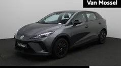 Grijs Gebruikt 2023 MG MG4 EV Hatchback | € 18.900 (Eerlijke prijs)