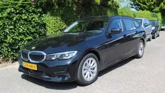 Zwart Gebruikt 2020 BMW 330 Executive Stationwagen | € 25.900 (Super prijs)