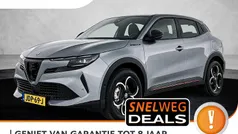 Gebruikt 2025 Alfa Romeo Junior Edizione Speciale SUV | € 37.195 (Eerlijke prijs)