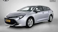 Grijs Gebruikt 2022 Toyota Corolla Active Stationwagen | € 25.445 (Eerlijke prijs)