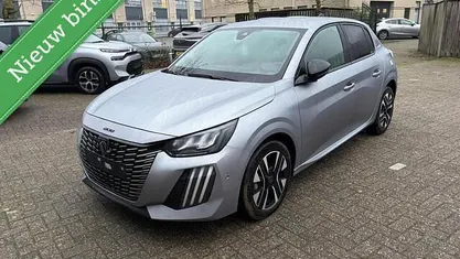 Occasion 2025 Peugeot 208 Style Hatchback | € 19.450 (Eerlijke prijs)
