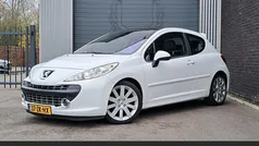 Wit Gebruikt 2008 Peugeot 207 Hatchback | € 1.950 (Eerlijke prijs)