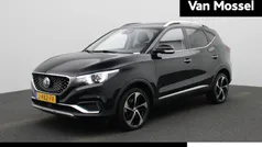Zwart Gebruikt 2020 MG ZS Luxury Sedan | € 15.495 (Eerlijke prijs)