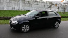 Zwart, metallic lak Gebruikt 2012 Audi A3 Attraction Hatchback | € 9.450 (Eerlijke prijs)