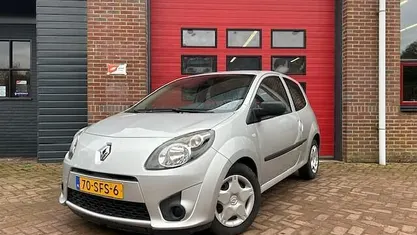 Gebruikt 2011 Renault Twingo Authentique Hatchback | € 4.250 (Eerlijke prijs)