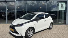 Wit Gebruikt 2017 Toyota Aygo Hatchback | € 8.590 (Goede deal)