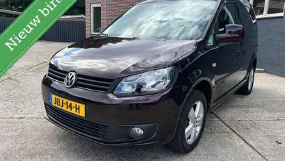 Occasion VW Caddy S 105 PK (77 kW) 2011 Paars MPV