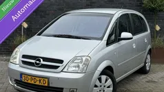 Grijs Gebruikt 2004 Opel Meriva Essentia MPV | € 2.495 (Eerlijke prijs)