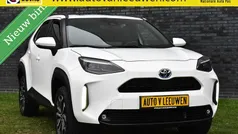 Wit Gebruikt 2022 Toyota Yaris Cross SUV | € 26.920 (Eerlijke prijs)