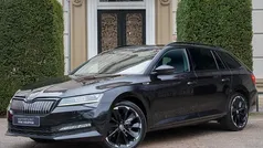 Gebruikt 2021 Skoda Superb SportLine Stationwagen | € 25.940 (Eerlijke prijs)