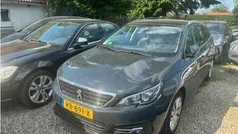 Grijs Gebruikt 2017 Peugeot 308 Premium Stationwagen | € 5.950 (Goede deal)