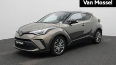 Bruin Gebruikt 2021 Toyota C-HR SUV | € 22.945 (Eerlijke prijs)