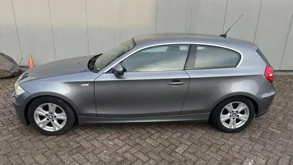 Occasion BMW 116 Efficient Dynamics 122 PK (89 kW) 2011 Grijs Hatchback