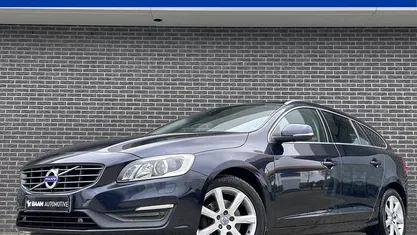 Occasion Volvo V60 Momentum 154 PK (113 kW) 2017 Blauw Stationwagen
