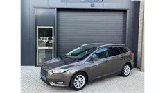 Bruin Gebruikt 2017 Ford Focus Titanium Stationwagen | € 9.950 (Eerlijke prijs)