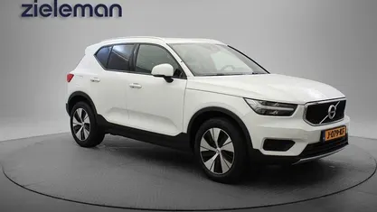 Occasion 2020 Volvo XC40 Momentum SUV | € 19.845 (Super prijs)