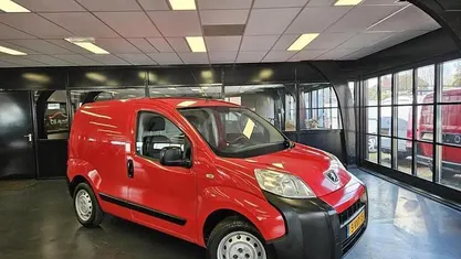 Occasion 2012 Peugeot Bipper MPV | € 2.250 (Eerlijke prijs)