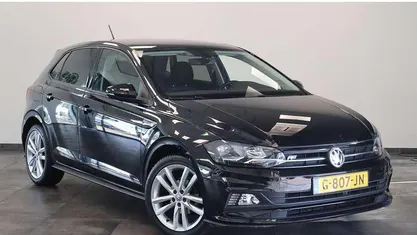Zwart Gebruikt 2019 VW Polo Highline Hatchback | € 16.550 (Eerlijke prijs)