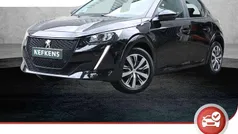 Zwart Gebruikt 2023 Peugeot e-208 Active Hatchback | € 19.425 (Goede deal)