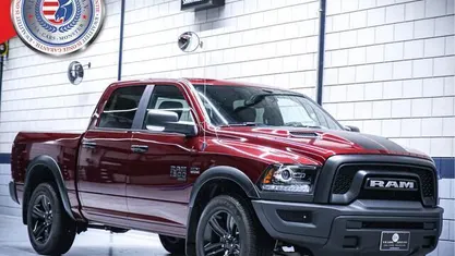 Rood Gebruikt 2024 Dodge Ram Pickup | € 59.950 (Super prijs)