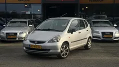 Gebruikt 2004 Honda Jazz S Hatchback | € 2.450 (Eerlijke prijs)