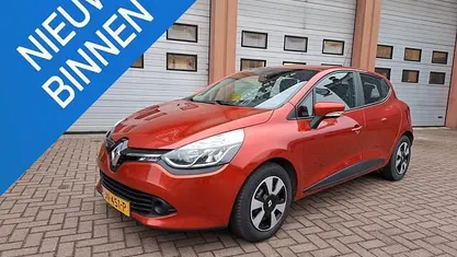 Occasion 2016 Renault Clio IV Expression Hatchback | € 6.950 (Eerlijke prijs)